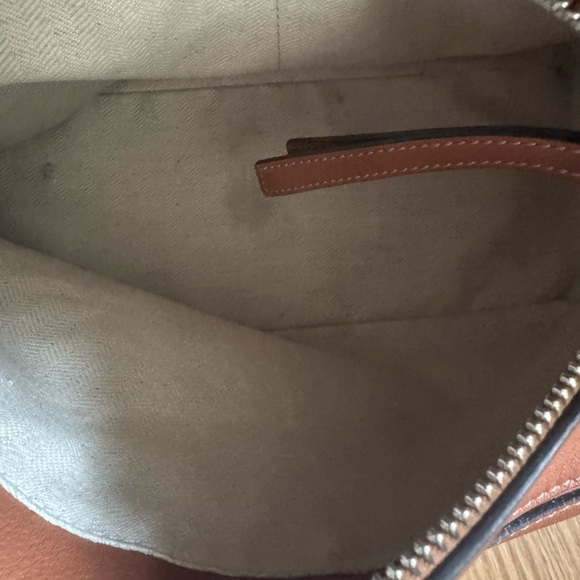 Loewe Medium Puzzle Bag - Picture 10 of 12